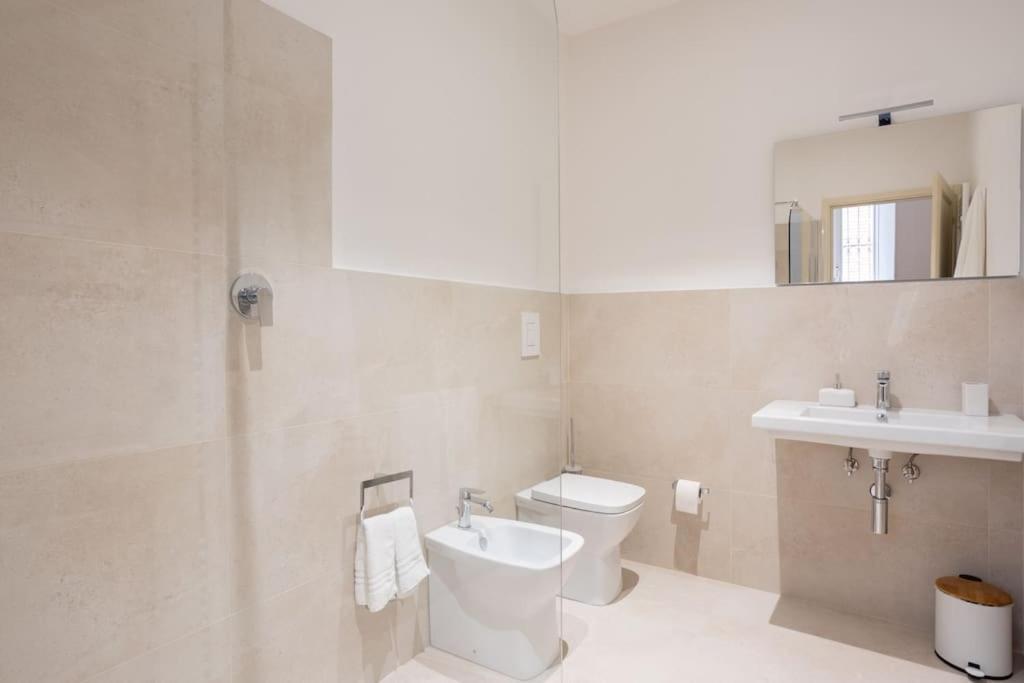 Palazzo Sabbioni Appartamento Lusso Due Camere Soggiorno Cucina Ферара Екстериор снимка